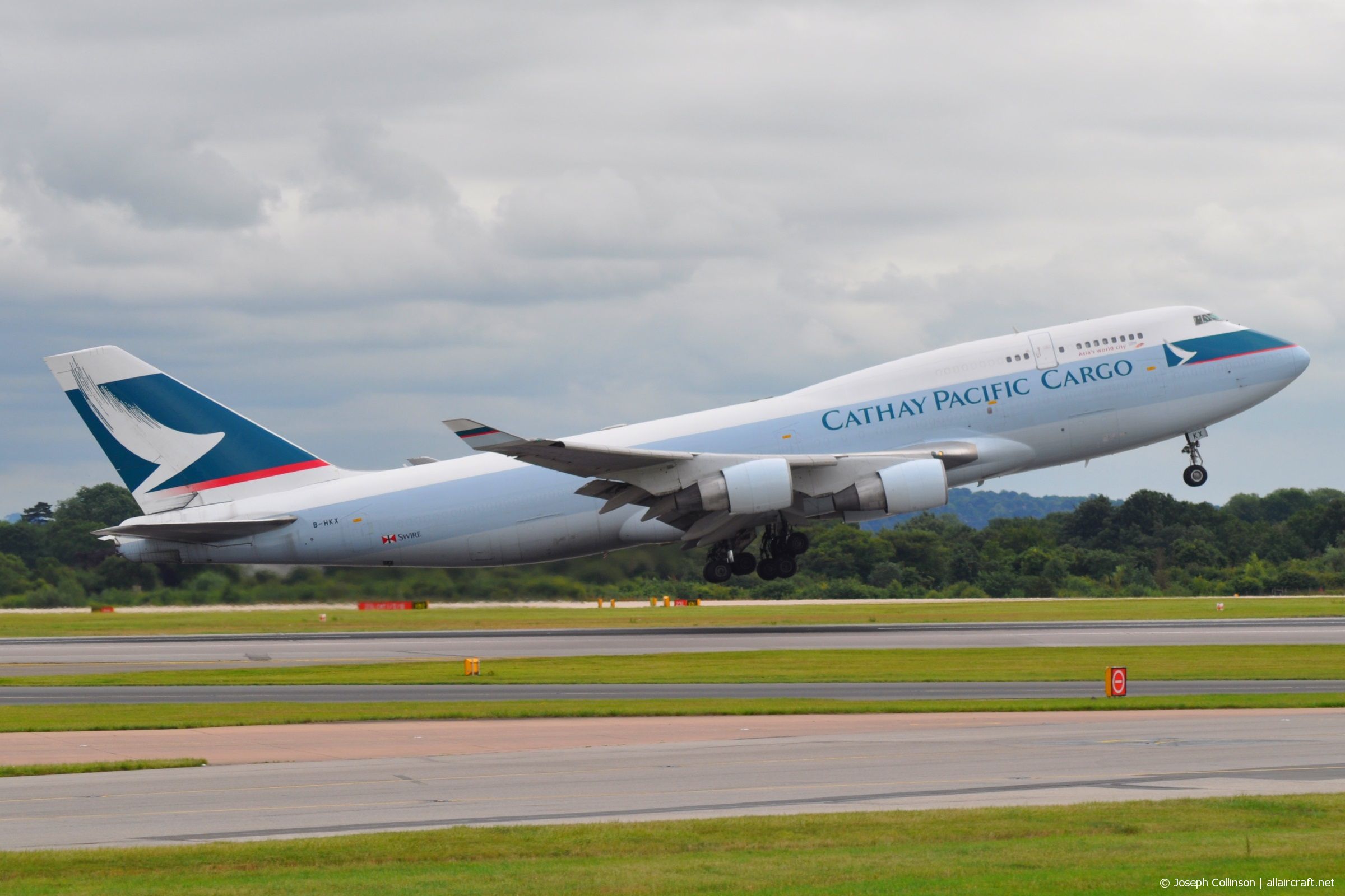 B-HKX (26557) 1997 Boeing 747-412BCF