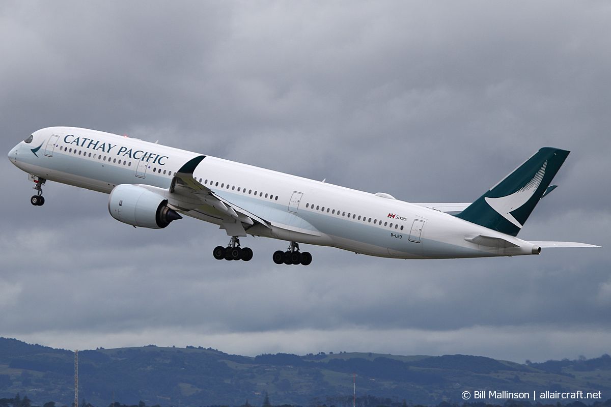B-LRO (093) 2017 Airbus A350-941