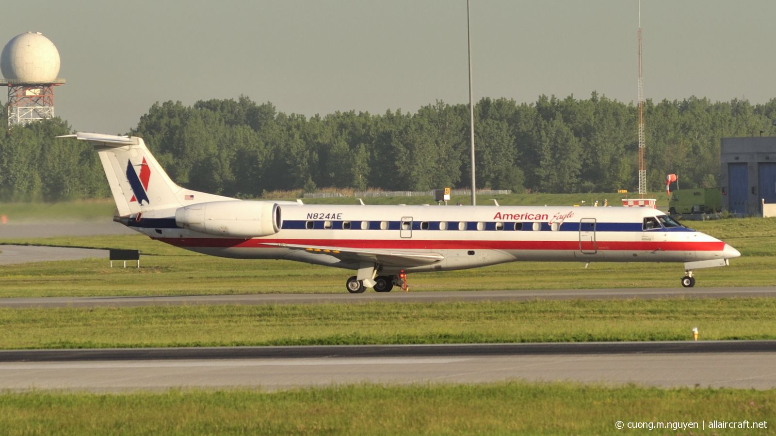 N824AE (cn 145584) Embraer ERJ-140LR
