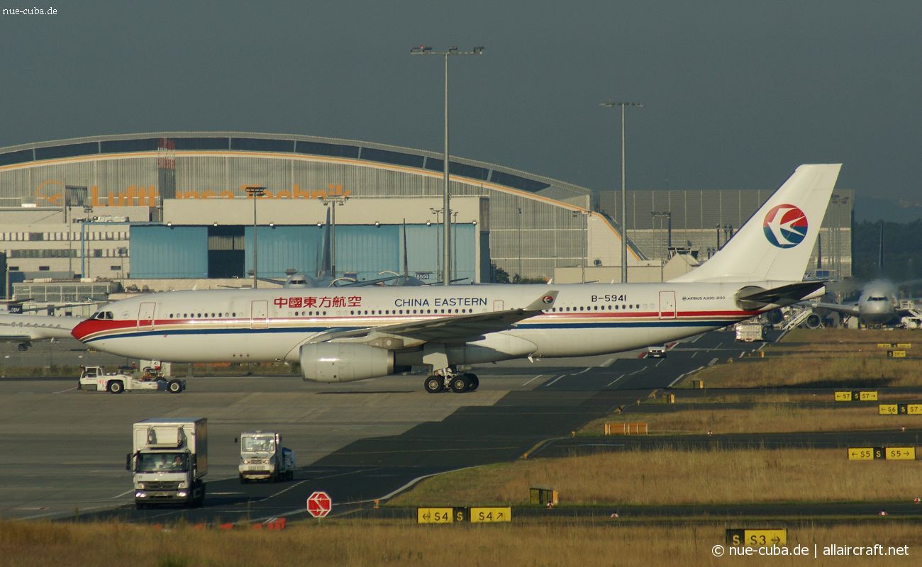 B-5941 (1484) 2013 Airbus A330-243