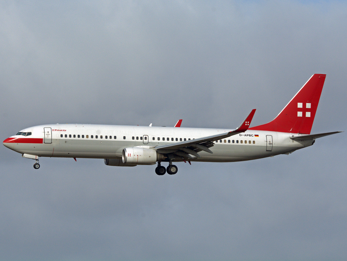 D-APBC (33016) 2004 Boeing 737-8BK(WL)