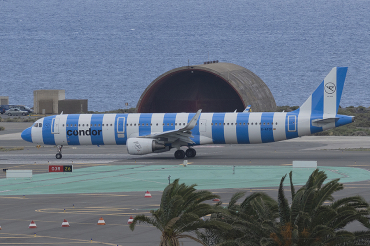 D-ATCF (5843) 2013 Airbus A321-211(WL)