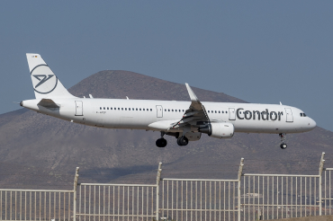 D-ATCF (5843) 2013 Airbus A321-211(WL)
