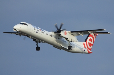 SP-EQF (4422) Bombardier Dash 8-Q402