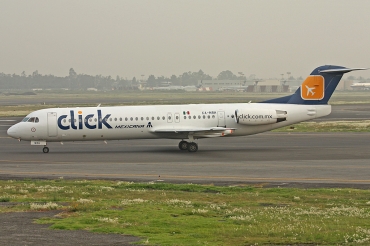 XA-MRH (011305) Fokker 100