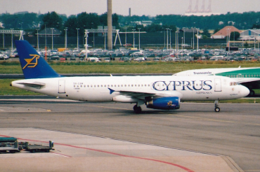 5B-DAW (038) 1989 Airbus A320-231