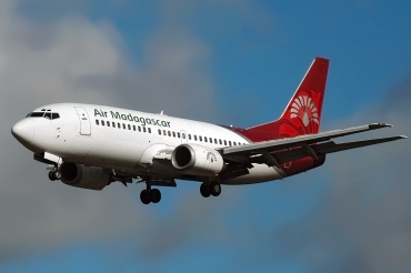 5R-MFH (26305) 1994 Boeing 737-3Q8