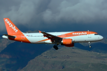 HB-JZX (4157) 2009 Airbus A320-214