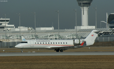 4L-GAA (8046) 2005 Bombardier CL-600-2B19 Challenger 850