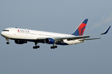 N172DN (24775) Boeing 767-332