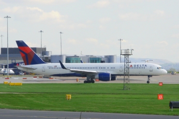 N545US (26492) Boeing 757-251
