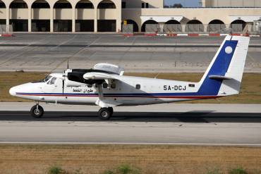 5A-DCJ (595) 1978 DeHavilland Canada DHC-6-300 Twin Otter