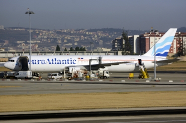 CS-TLO (024318) Boeing 767-383/ER