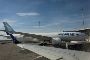 CS-TSX (32784) 2004 Boeing 777-243ER