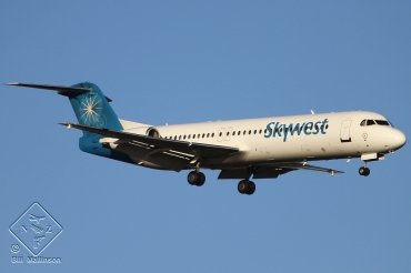 VH-FZO (11305) 1991 Fokker 100