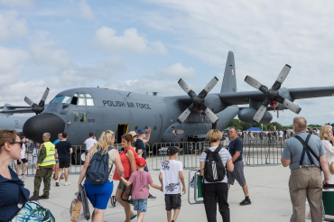 1503 (382-4426) Lockheed C-130E Hercules