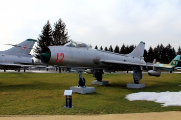 12, (cn 5-NV), Sukhoi Su-7BKL