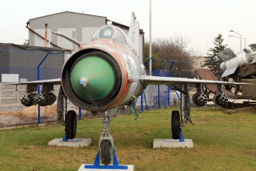 8905, (cn 75078905), Mikoyan-Gurevich MiG-21bis