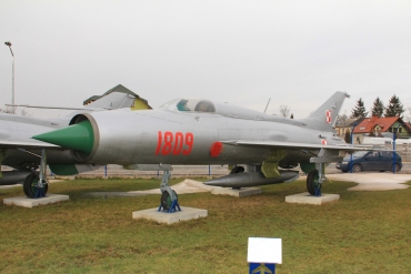 1809, (cn 761809), Mikoyan-Gurevich MiG-21PF