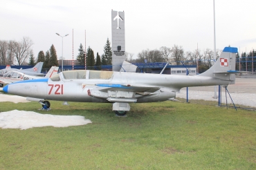 721 (1H-0721) PZL - TS-11 Iskra