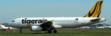VH-VNG (3674) 2008 Airbus A320-23