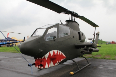 OK-AHC (77-22734) Bell AH-1P Cobra
