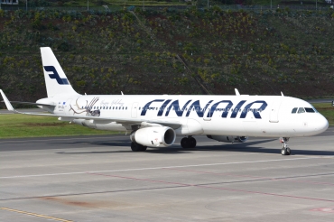 OH-LZL (006083) Airbus A321-231