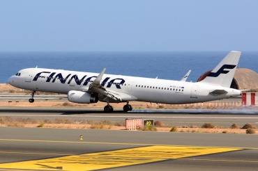 OH-LZH (5803) 2013 Airbus A321-231(WL)