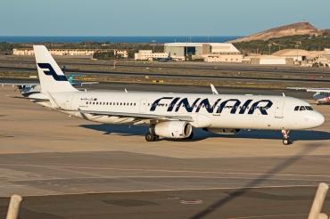 OH-LZL (006083) Airbus A321-231