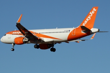 G-EZOP (6633) 2015 Airbus A320-214(WL)