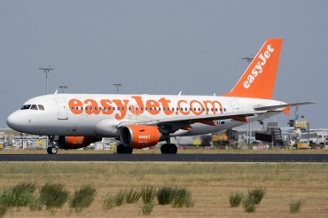 G-EZAY (2827) 2006 Airbus A319-111