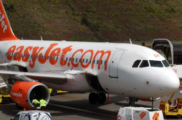 G-EZDK (3555) 2008 Airbus A319-111
