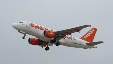 G-EZDR (3683) 2008 Airbus A319-111