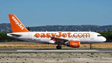 G-EZDS (3702) 2008 Airbus A319-111