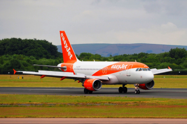 G-EZFR (4125) 2009 Airbus A319-111