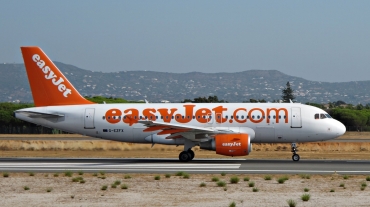 G-EZFX (4385) 2010 Airbus A319-111