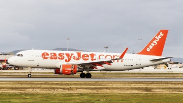 G-EZOB (6416) 2014 Airbus A320-214(WL)