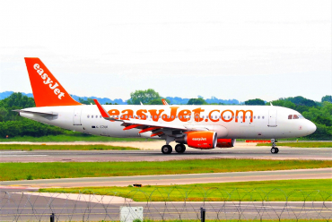 G-EZOK (6568) 2015 Airbus A320-214(WL)