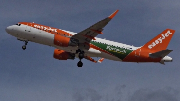 G-EZPD (7040) 2016 Airbus A320-214 WL