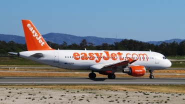 G-EZUH (4708) 2011 Airbus A320-214