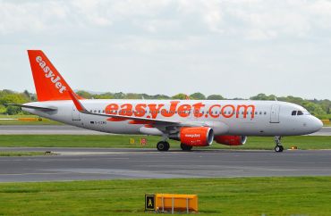 G-EZWU (6095) 2014 Airbus A320-214(WL)