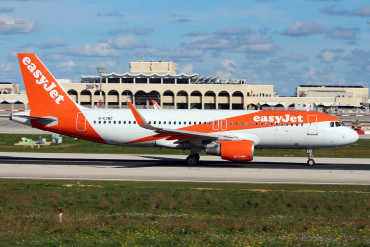 G-EZWZ (6353) 2014 Airbus A320-214(WL)