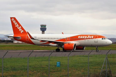 G-UZHR (8505) 2018 Airbus A320-251N