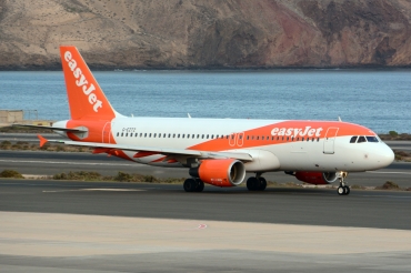 G-EZTZ (4556) 2010 Airbus A320-214