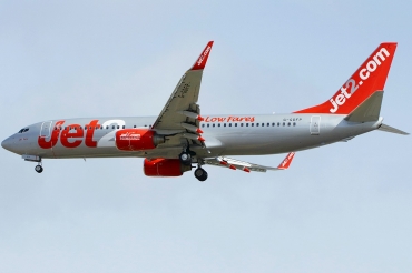 G-GDFP (28177) 1998 Boeing 737-8Z9 WL