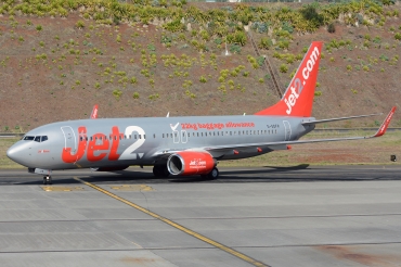 G-GDFR (30421) 2003 Boeing 737-8Z9(WL)