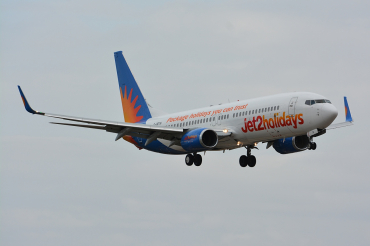 G-DRTH (33828) 2006 Boeing 737-8BK(WL)