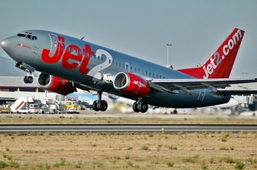 G-CELF (24302) 1988 Boeing 737-377