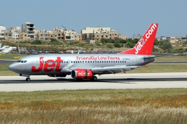 G-CELX (23654) 1986 Boeing 737-377(QC)