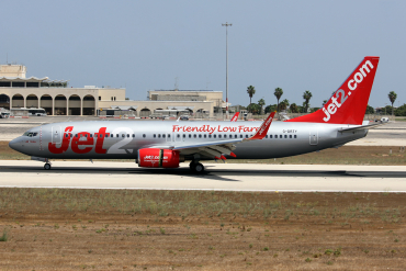 G-DRTY (33554) 2003 Boeing 737-8AS(WL)